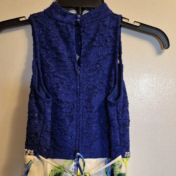 Xtraordinary Blue and White Ruffled Tiered Sundress - Picture 7 of 10